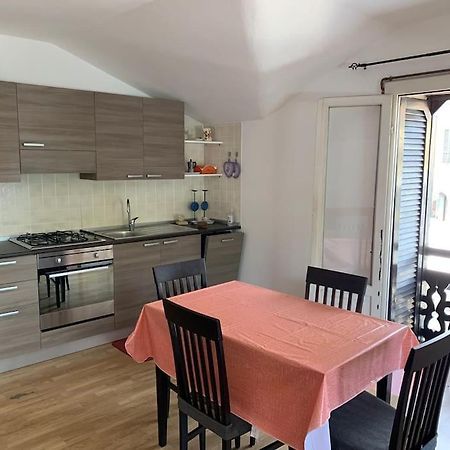 Casa Rino: Vacanze In Casetta...... 东戈 外观 照片