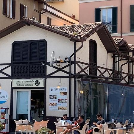 Casa Rino: Vacanze In Casetta...... 东戈 外观 照片